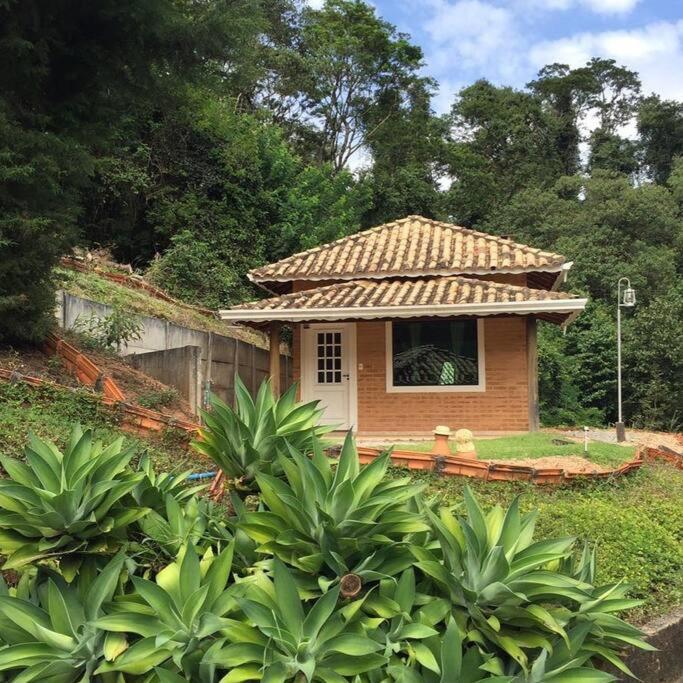 Recanto Dos Beija Flores, Chale Lantana C Monte Alegre do Sul Zewnętrze zdjęcie